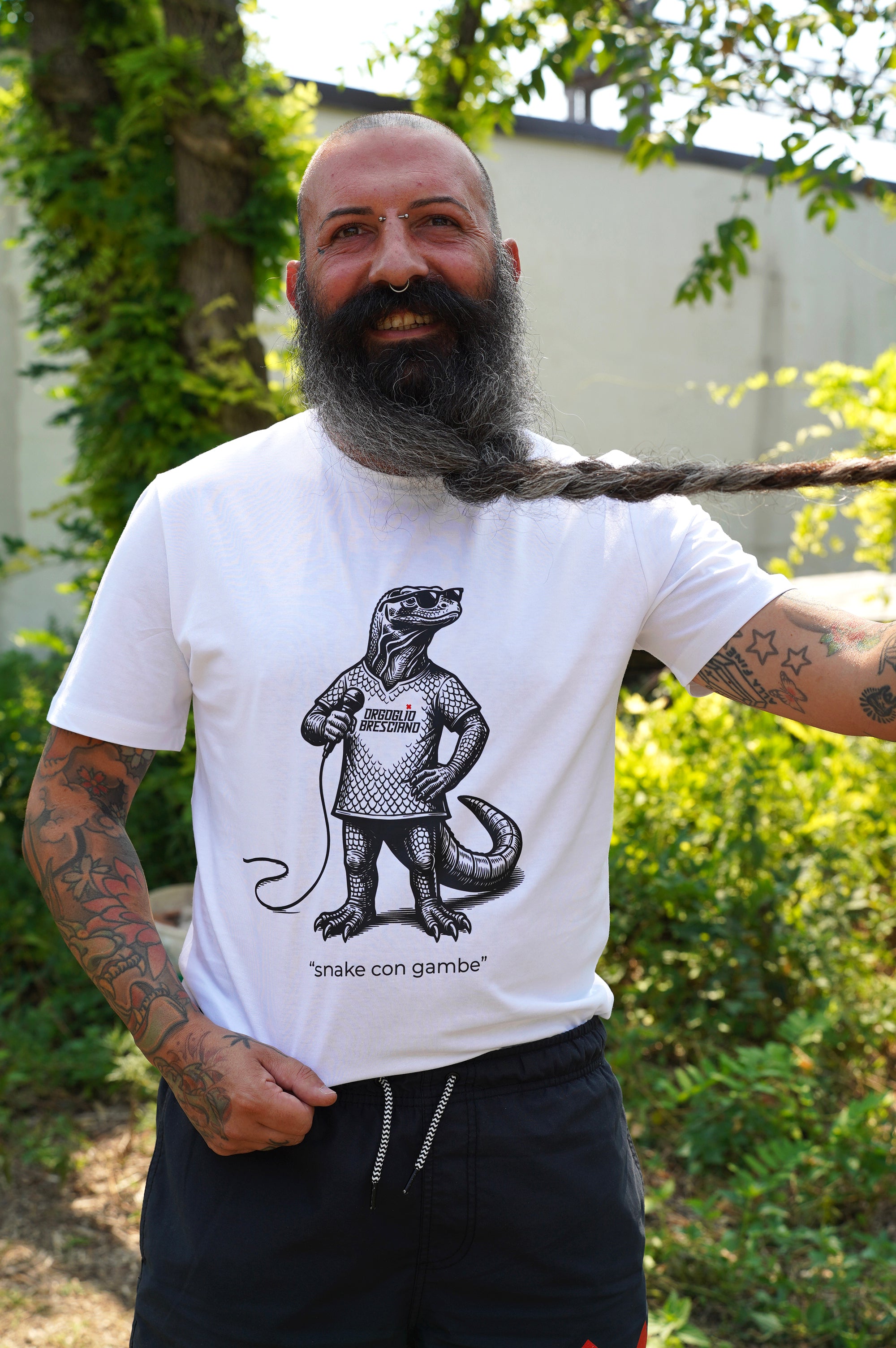 T-shirt Snake con gambe